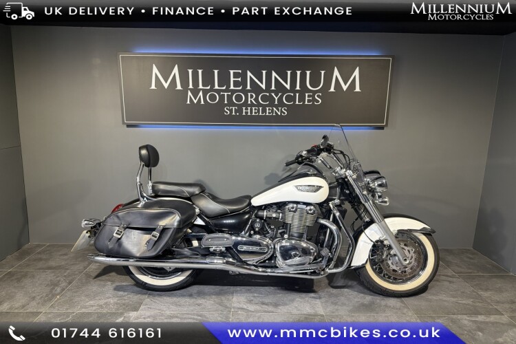 TRIUMPH THUNDERBIRD 1700