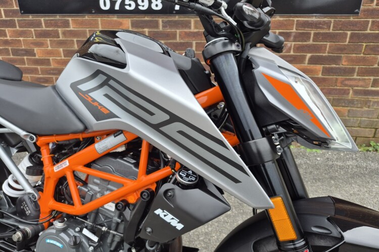 KTM 125 DUKE