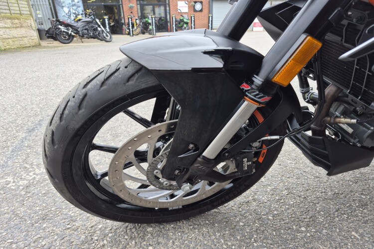 KTM 125 DUKE