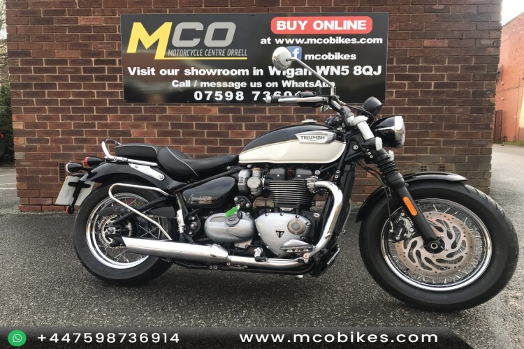 TRIUMPH SPEEDMASTER 1200