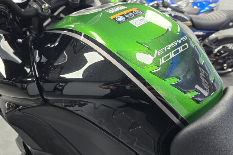 KAWASAKI VERSYS 1000