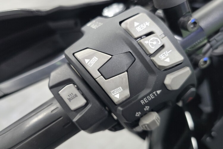 KAWASAKI VERSYS 1000