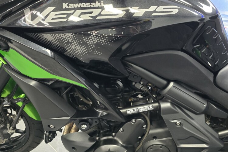 KAWASAKI VERSYS 650