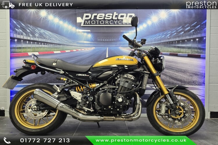 KAWASAKI Z900 RS