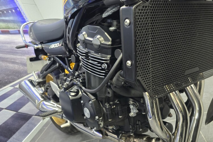 KAWASAKI Z900 RS