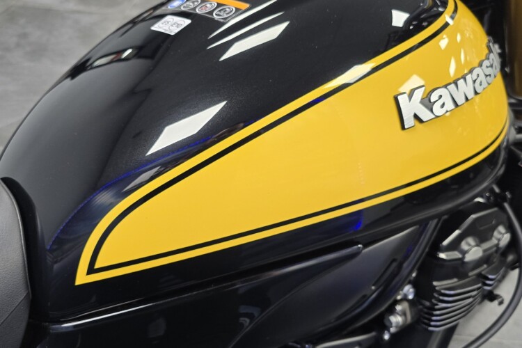 KAWASAKI Z900 RS