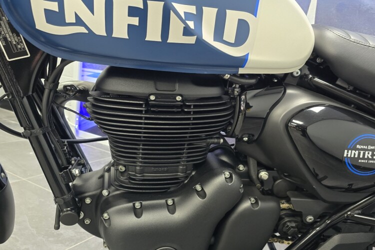 ROYAL ENFIELD HUNTER 350