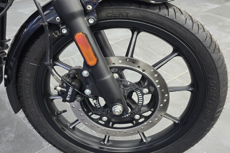 ROYAL ENFIELD METEOR 350