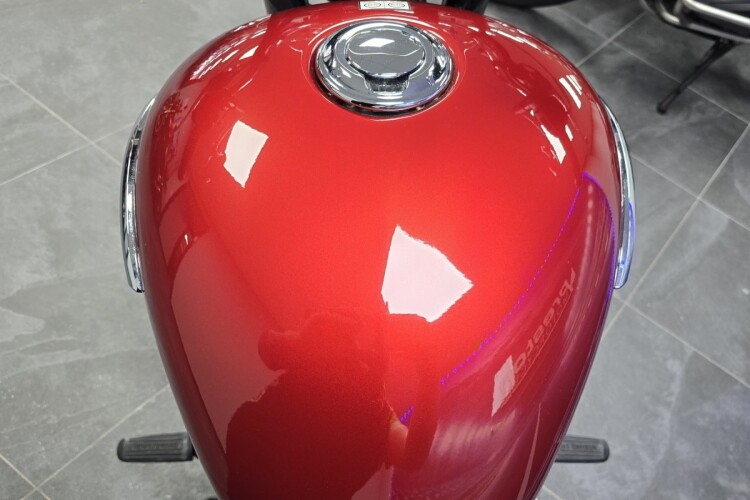 ROYAL ENFIELD METEOR 350