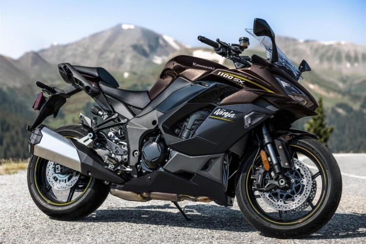KAWASAKI NINJA 1100SX