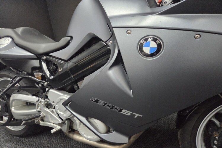 BMW F 800 ST