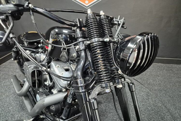 HARLEY-DAVIDSON SPORTSTER