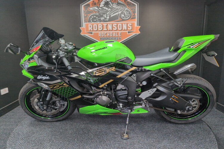 KAWASAKI NINJA ZX-6R