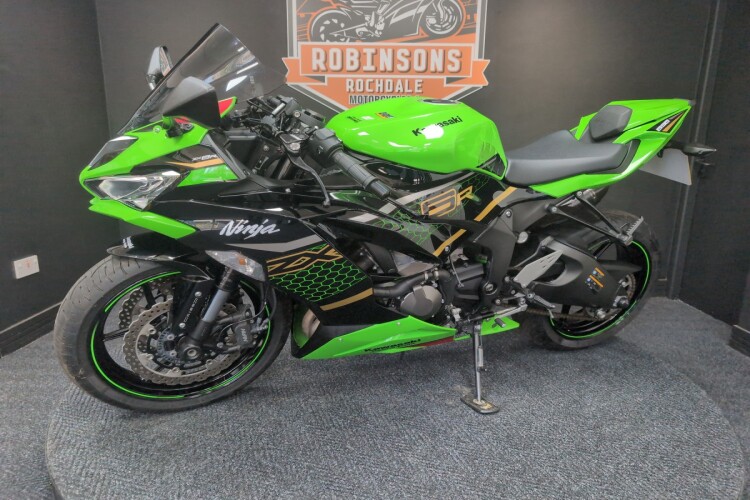 KAWASAKI NINJA ZX-6R