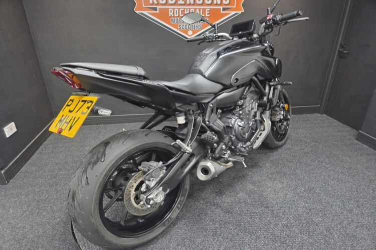 YAMAHA MT-07