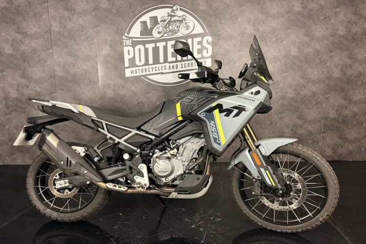 CFMOTO 450MT