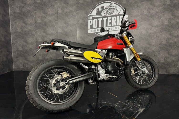 FANTIC CABALLERO RALLY