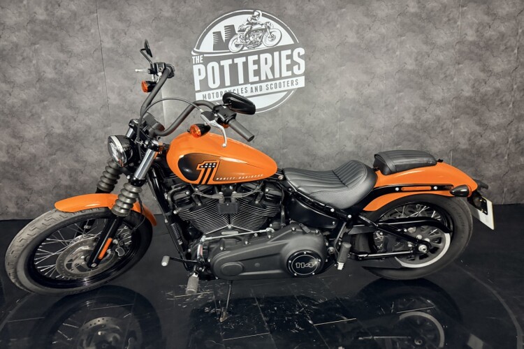 HARLEY-DAVIDSON SOFTAIL