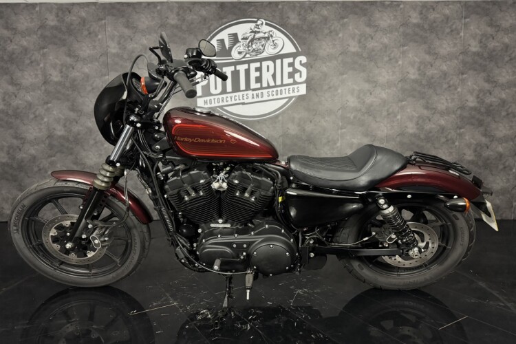 HARLEY-DAVIDSON SPORTSTER