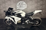 HONDA CBR1000RR FIREBLADE