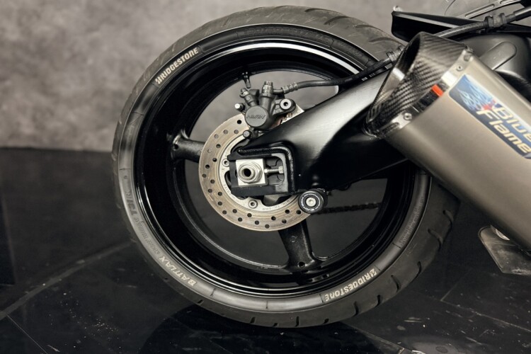 HONDA CBR1000RR FIREBLADE