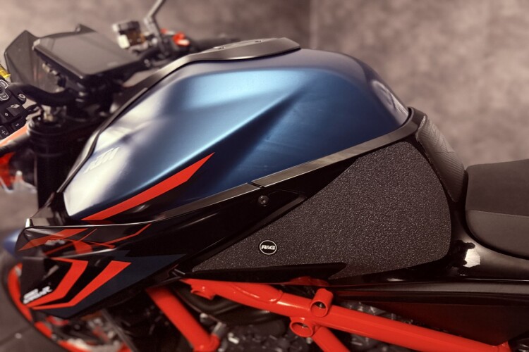 KTM 1290 SUPER DUKE R