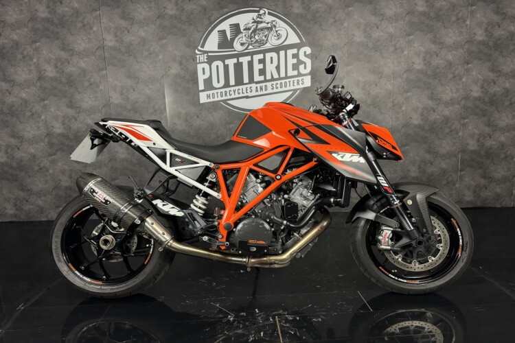 KTM 1290 SUPER DUKE R