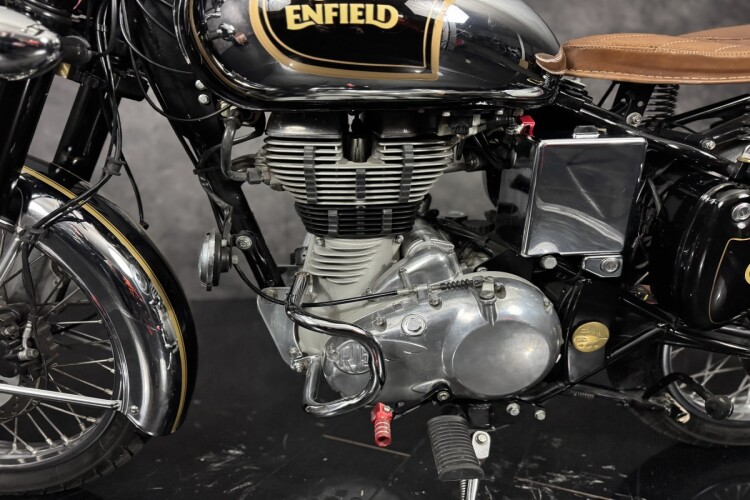 ROYAL ENFIELD BULLET
