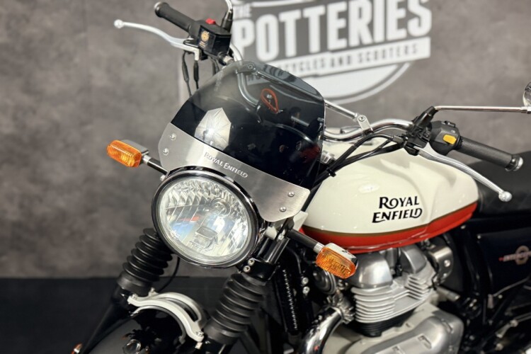 ROYAL ENFIELD INTERCEPTOR 650