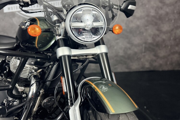 ROYAL ENFIELD SUPER METEOR 650