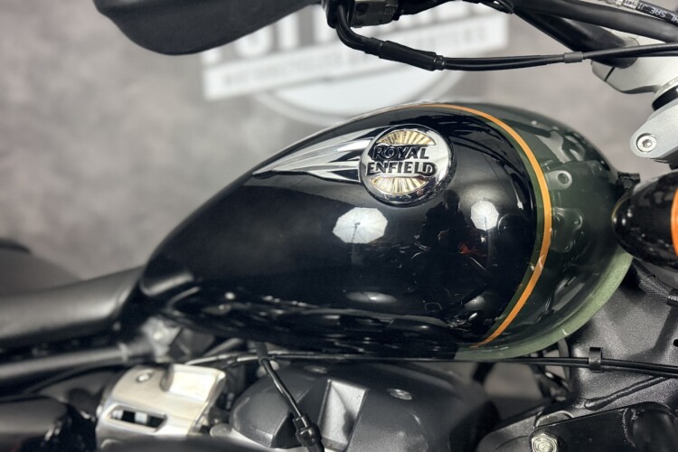 ROYAL ENFIELD SUPER METEOR 650