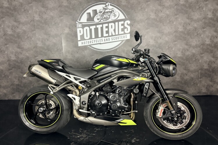 TRIUMPH SPEED TRIPLE 1050