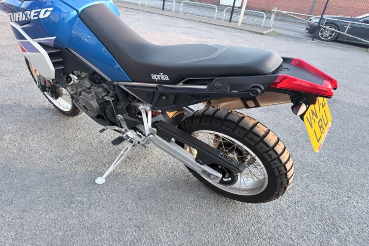 APRILIA TAUREG 660