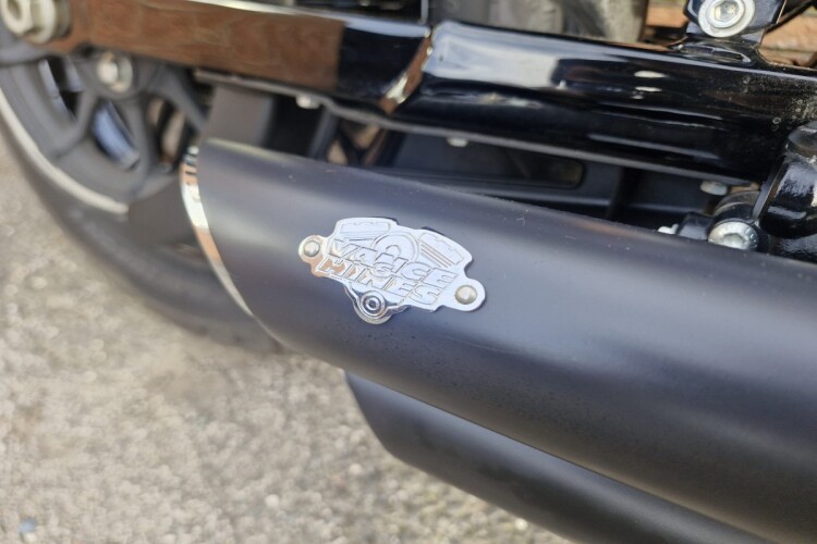 HARLEY-DAVIDSON SPORTSTER