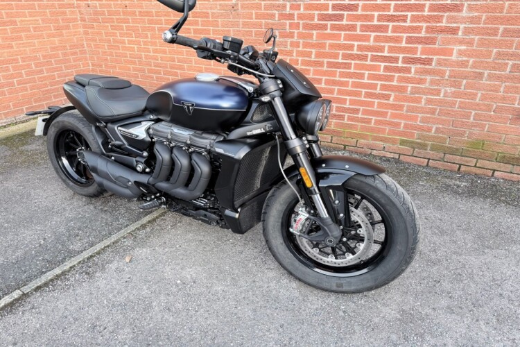 TRIUMPH ROCKET III