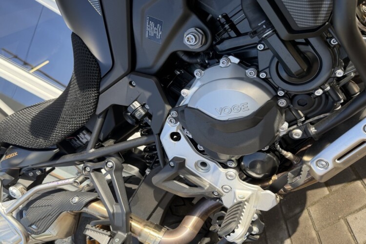 VOGE DS 900 X