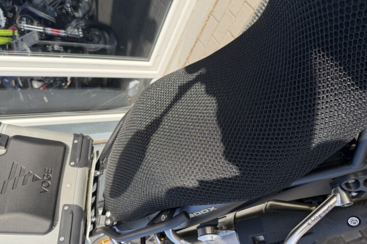 VOGE DS 900 X