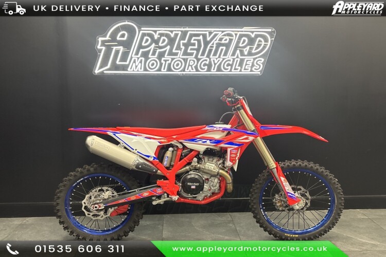 2025 BETA 450 RX, Red - photo 4