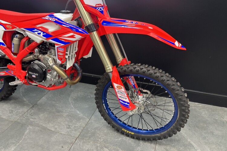 2025 BETA 450 RX, Red - photo 7
