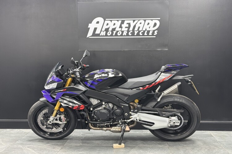 APRILIA TUONO 1100 V4