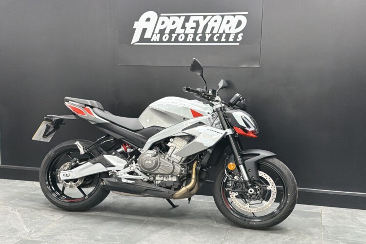 APRILIA TUONO 457