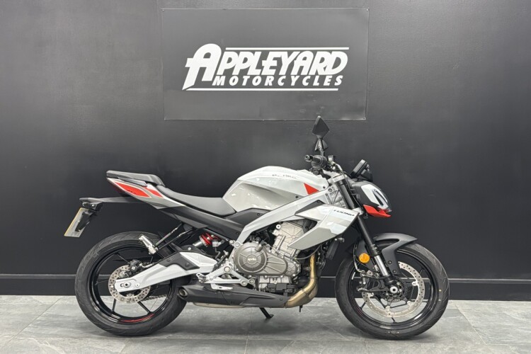 APRILIA TUONO 457