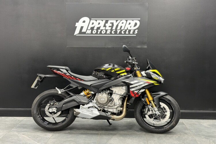 APRILIA TUONO 660