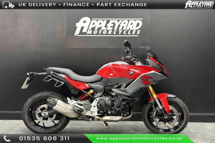 BMW F 900 XR