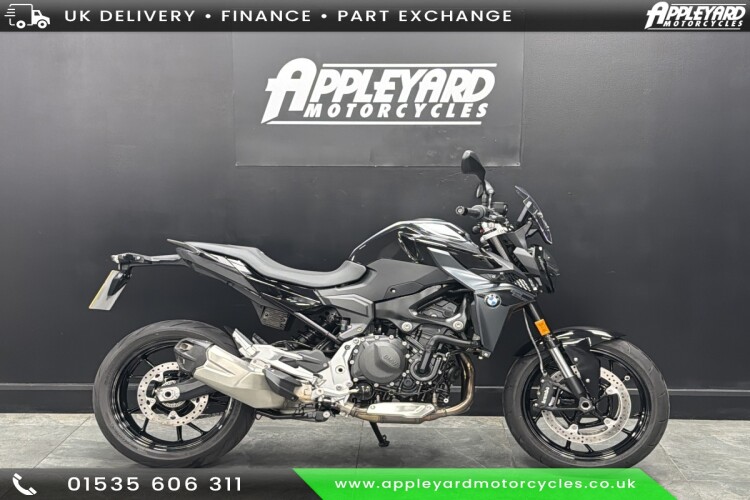 BMW F900R