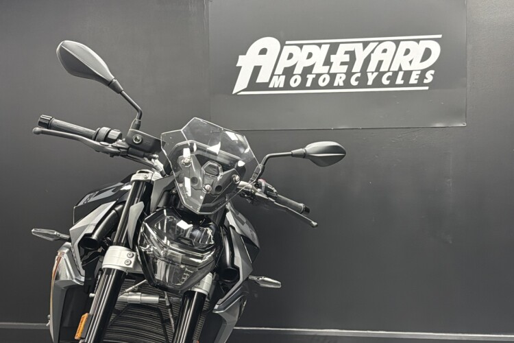 BMW F900R
