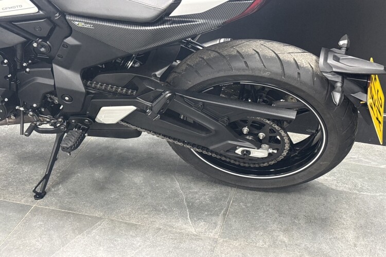 CFMOTO 700CL-X SPORT