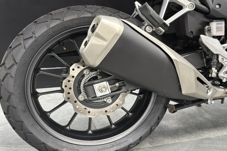 HONDA CB500X