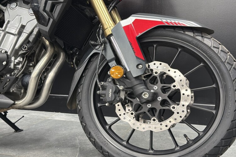 HONDA CB500X