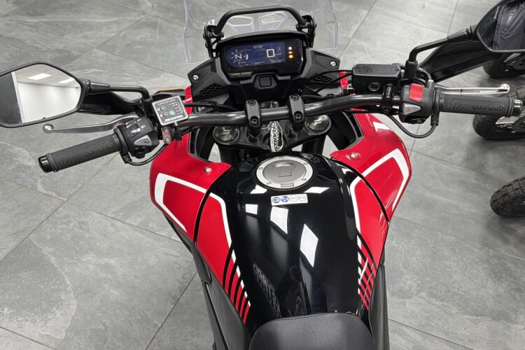 HONDA CB500X